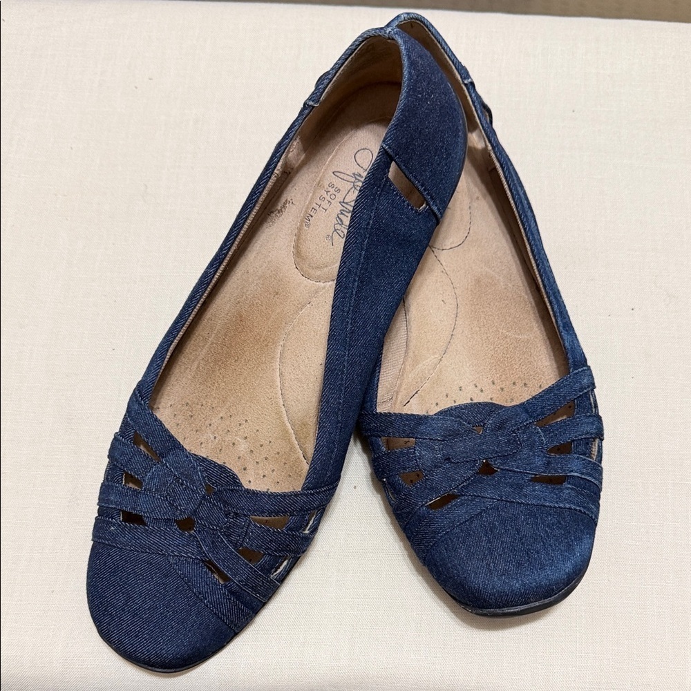Life Stride Soft System Diverse Navy Blue Denim Women's Flats, Size 9.5.